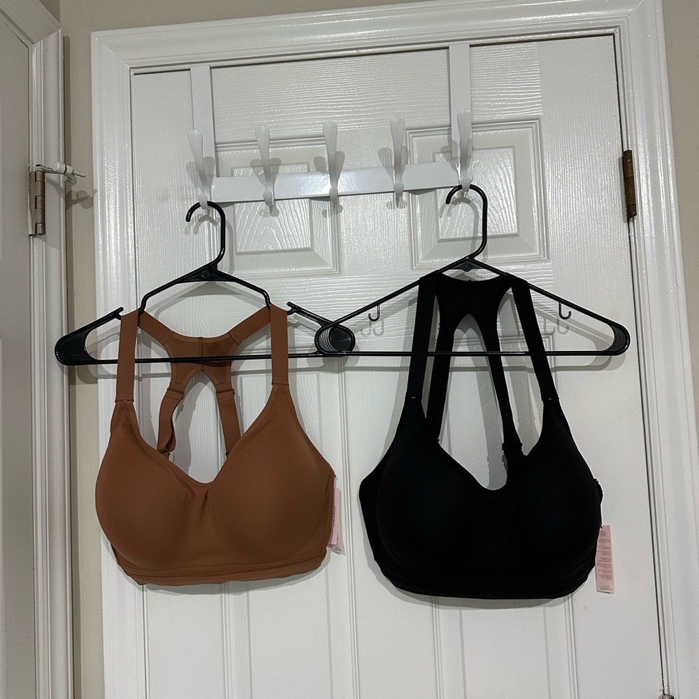 Victoria’s Secret Incredible Max Sports Bras - Picture 3 of 9